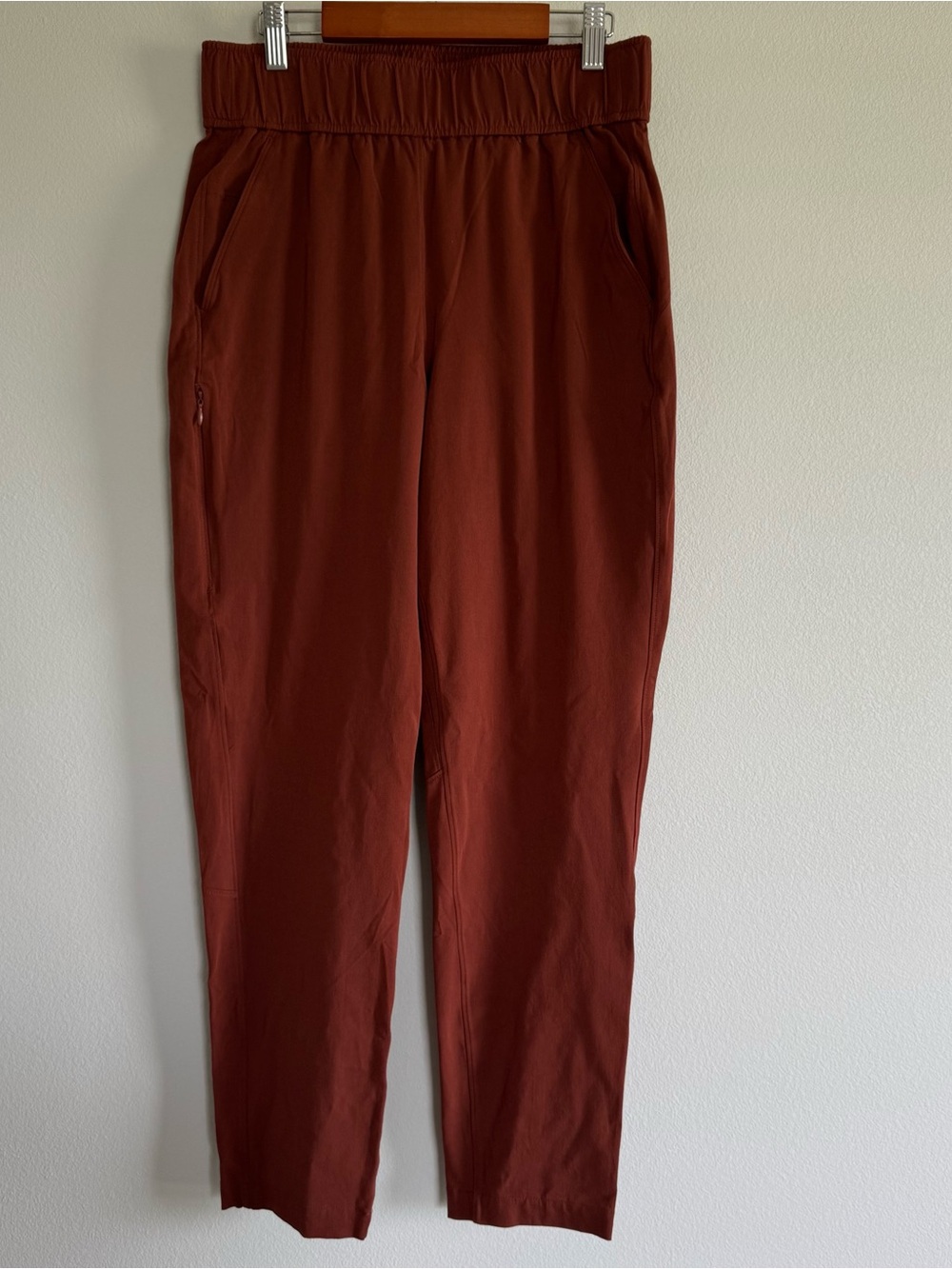 Alder Apparel Open Air Pant Rust Orange Tapered Hiking Travel Pants Medium
